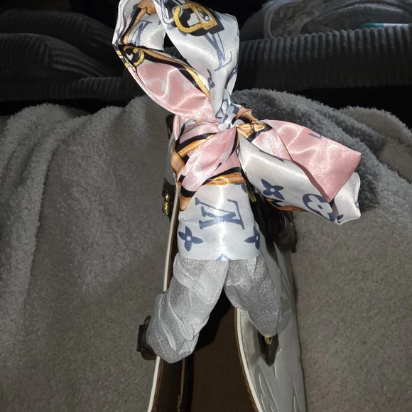 Cream and Brown Monogram Tote with Scarf AND CHARM 10x8 - Picture 7 of 12